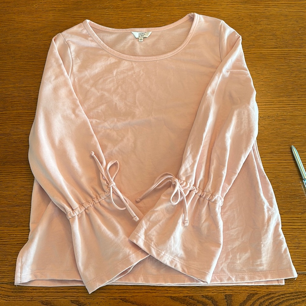 Crown and Ivy pink blouse size small